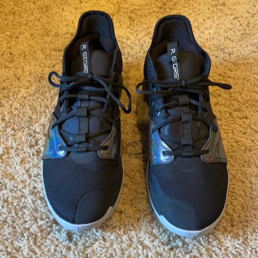 100% authentic Nike PG3 Iridescent, NO BOX
